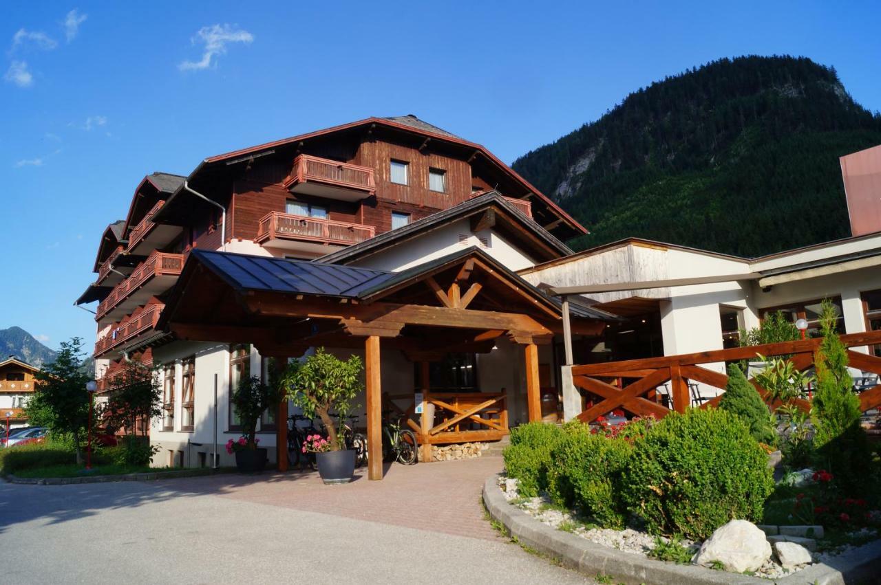גוסאו Hallstatt Dachstein Inn מראה חיצוני תמונה